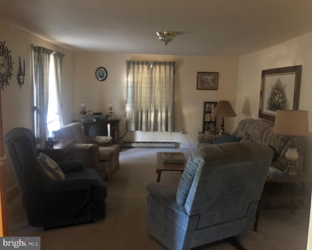 9014 Poindexter Road Louisa, VA 23093 - Photo 3 of 13 Gallery Image 3