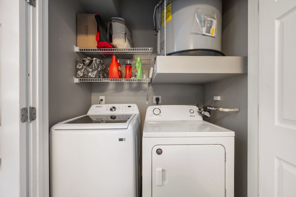 2502 Leon Street, Unit 511 Austin, TX 78705 - Photo 18 of 27 a utility room with dryer and washer