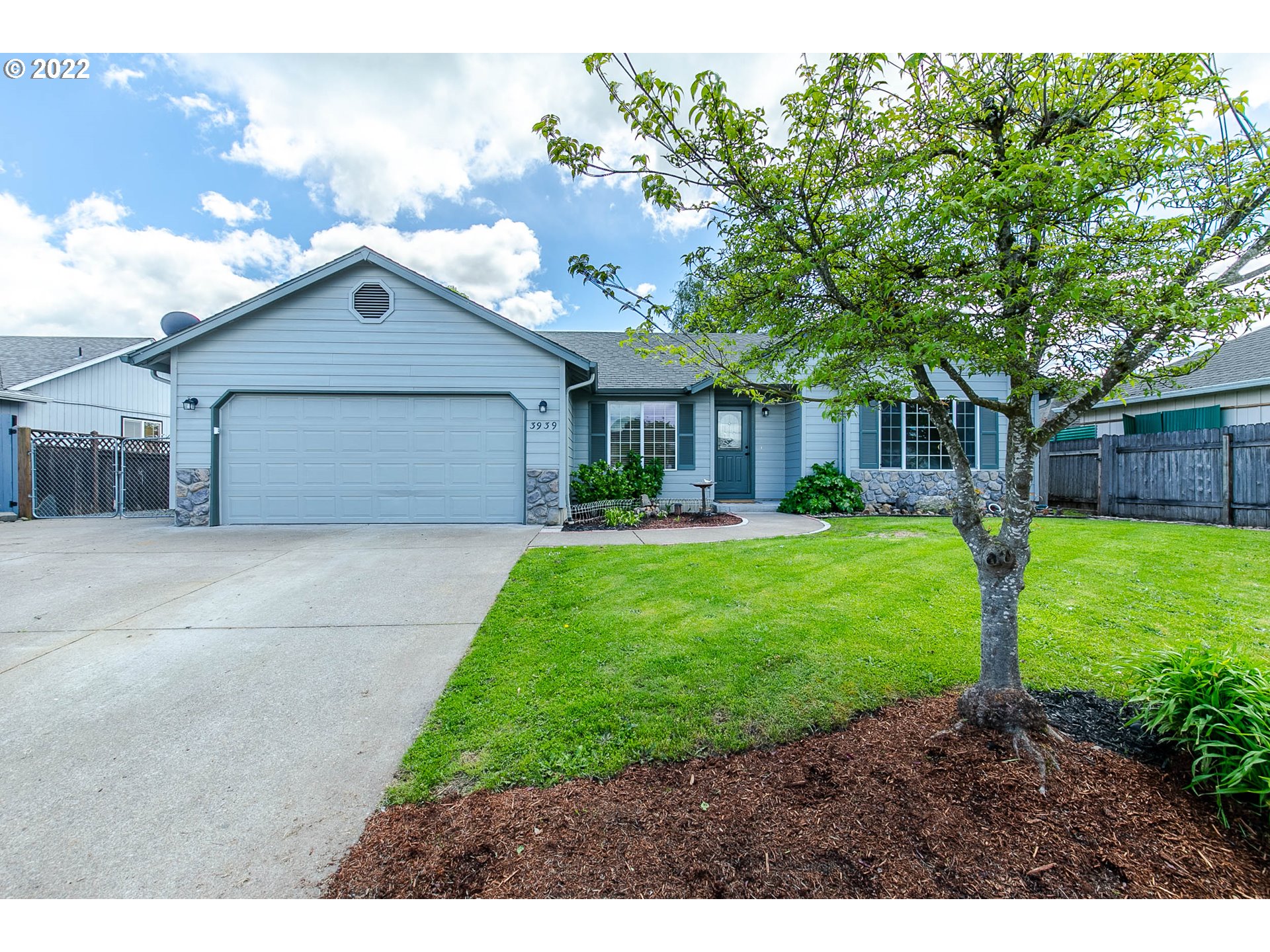 3939 North Street Springfield, OR 97478 - Photo 1 of 31 Gallery Image 1