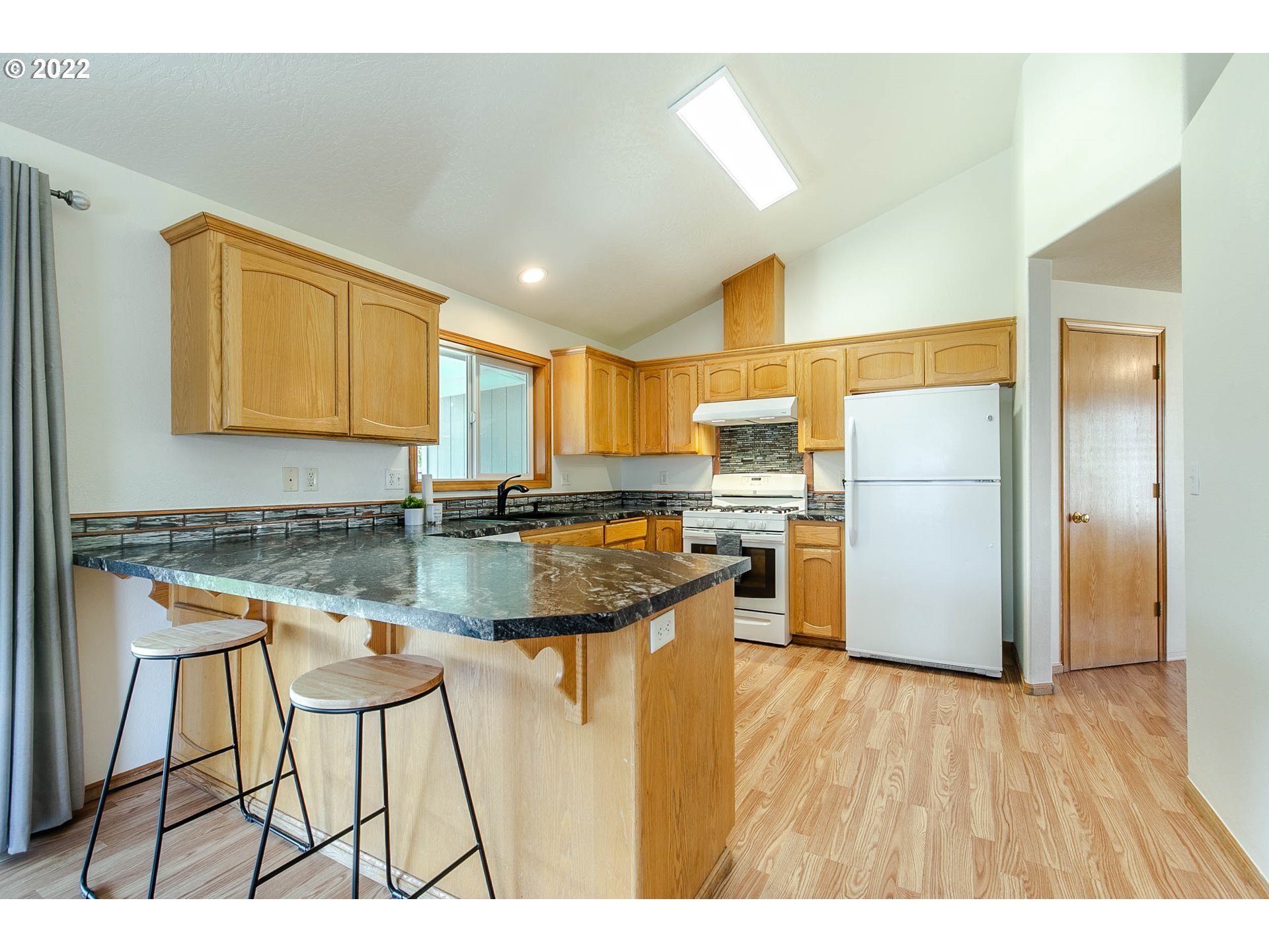 3939 North Street Springfield, OR 97478 - Photo 14 of 31 Gallery Image 14