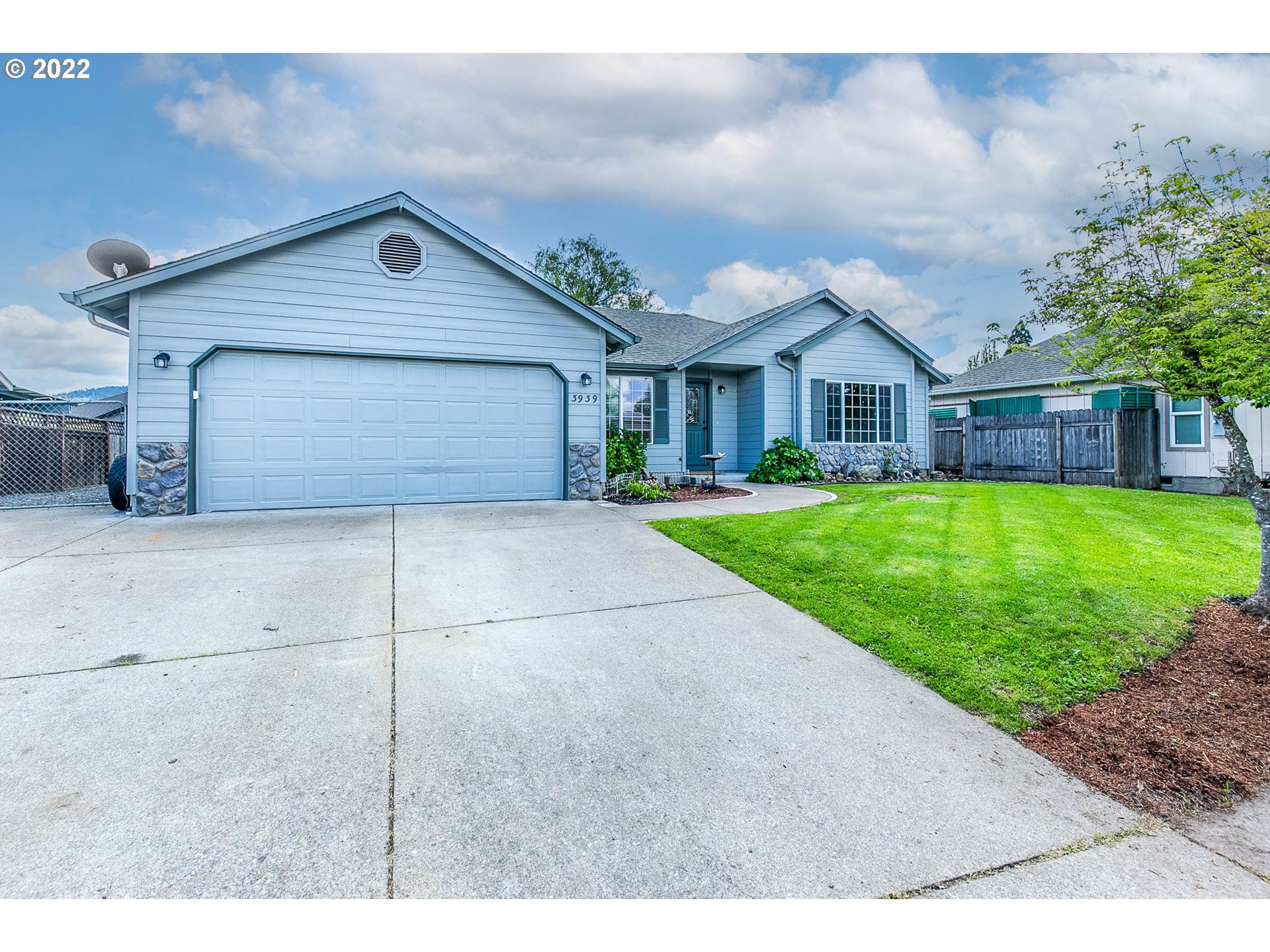 3939 North Street Springfield, OR 97478 - Photo 3 of 31 Gallery Image 3