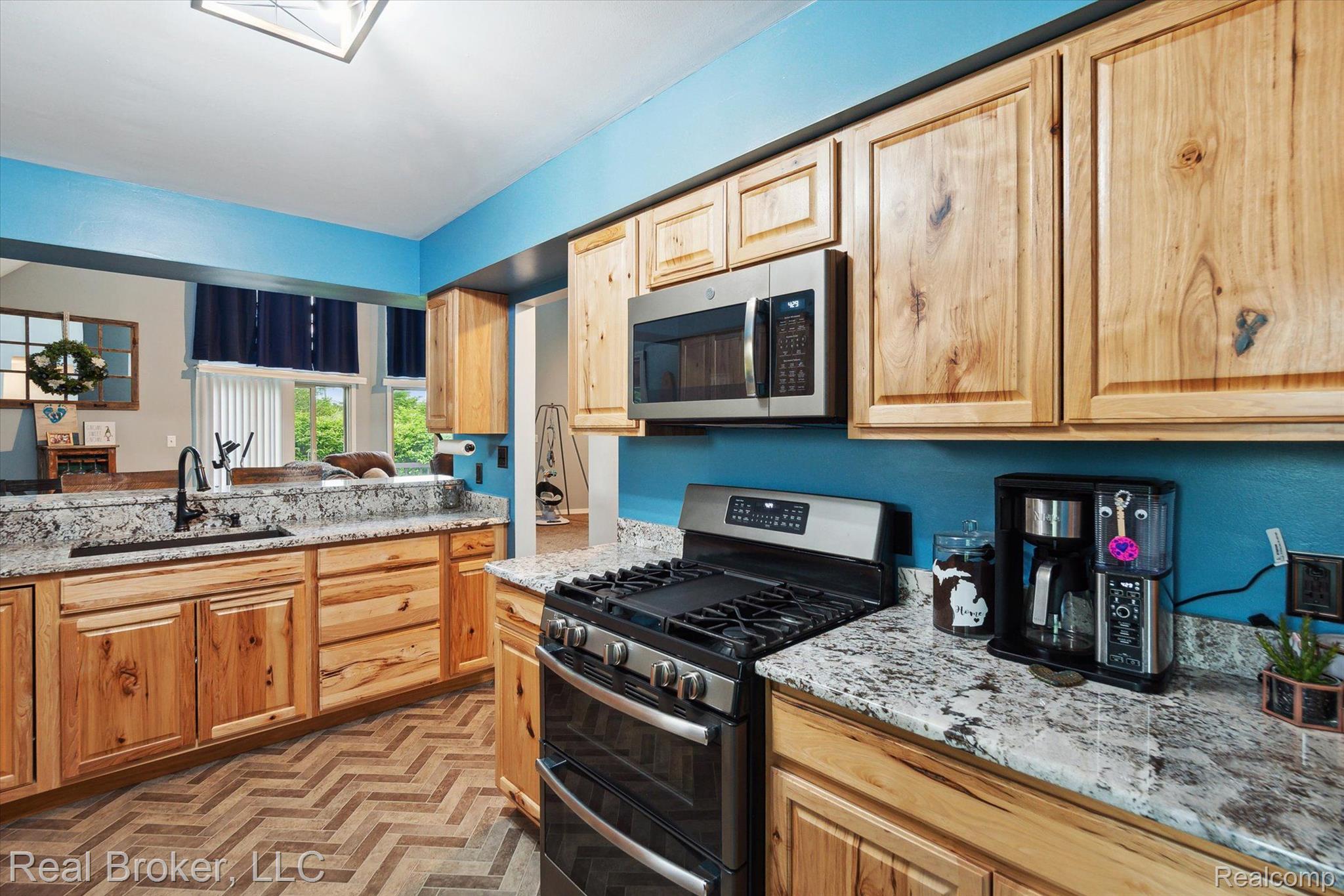 1601 Sandy Creek Road Monroe, MI 48162 - Photo 8 of 60