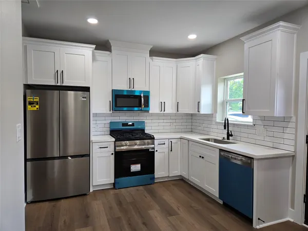 $1,050 | 7830 Woodlyn Road, Unit B, Houston, TX 77028