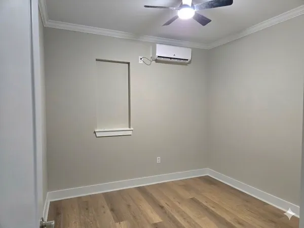 $1,050 | 7830 Woodlyn Road, Unit B, Houston, TX 77028