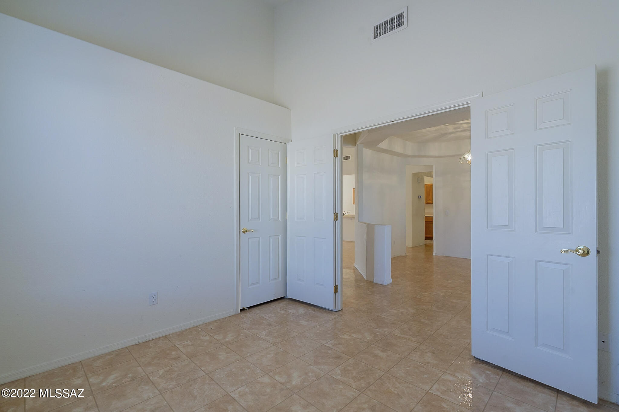 12417 North Mt Bigelow Road Oro Valley, AZ 85755 - Photo 13 of 48