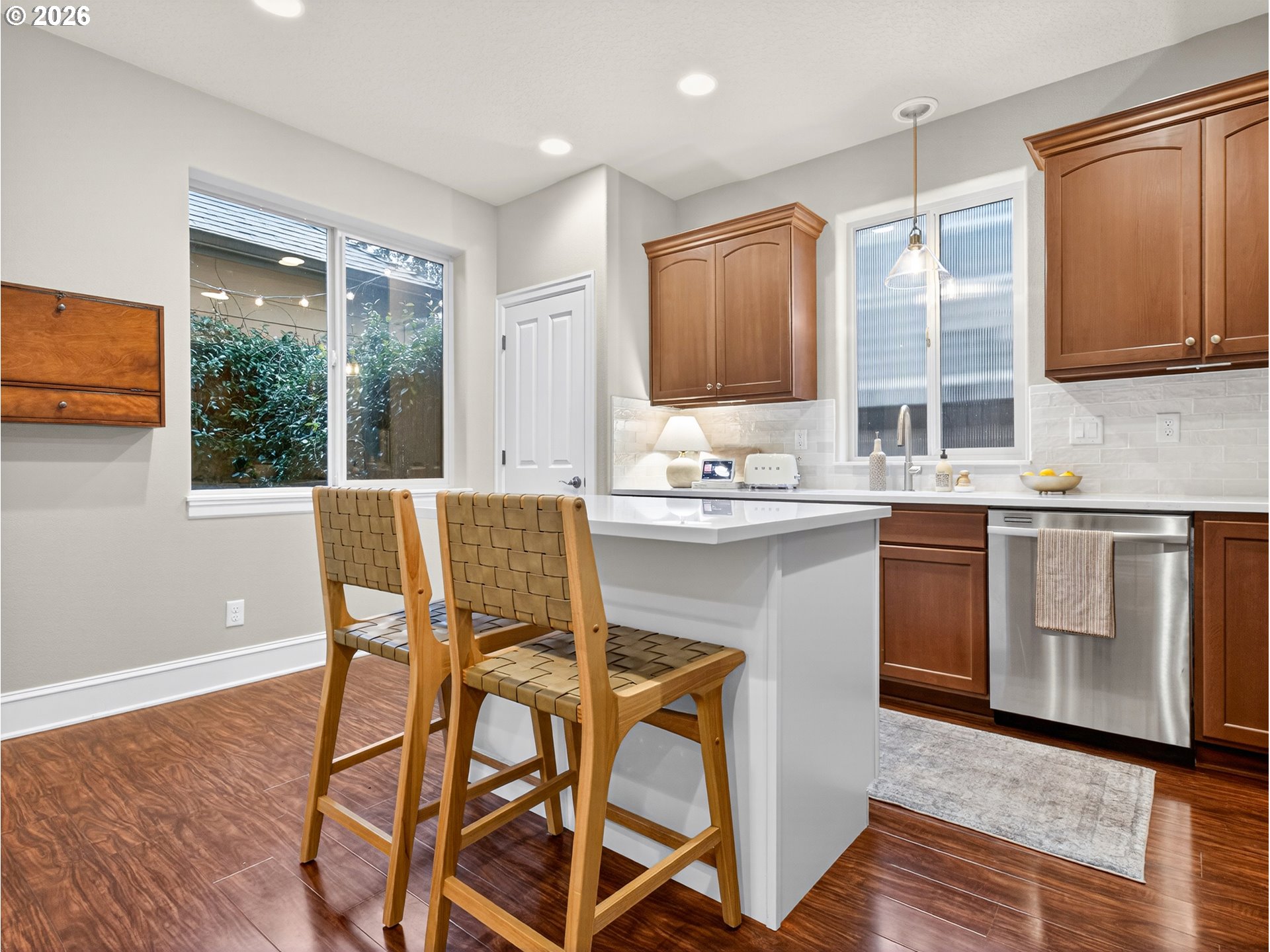 17118 Southwest Sonnet Way King City, OR 97224 - Photo 12 of 48 Kitchen