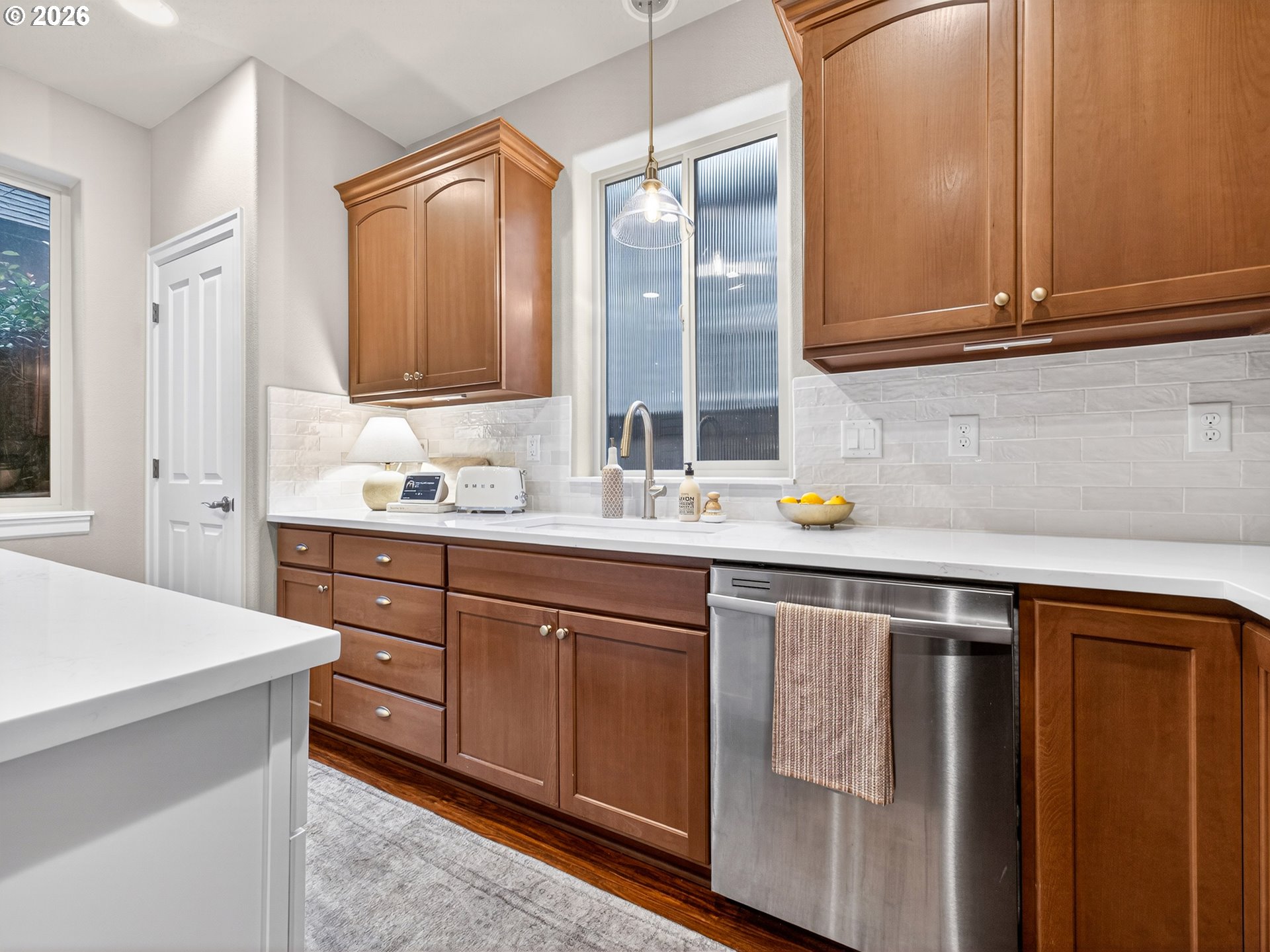 17118 Southwest Sonnet Way King City, OR 97224 - Photo 17 of 48 Kitchen