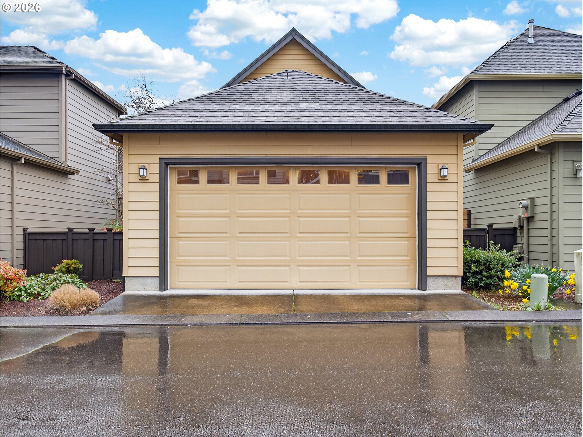 17118 Southwest Sonnet Way King City, OR 97224 - Photo 41 of 48 Garage