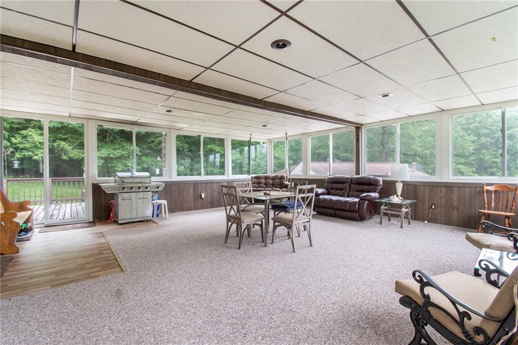 137 Lakewood Road New Castle, PA 16101 - Photo 6 of 27 Gallery Image 6