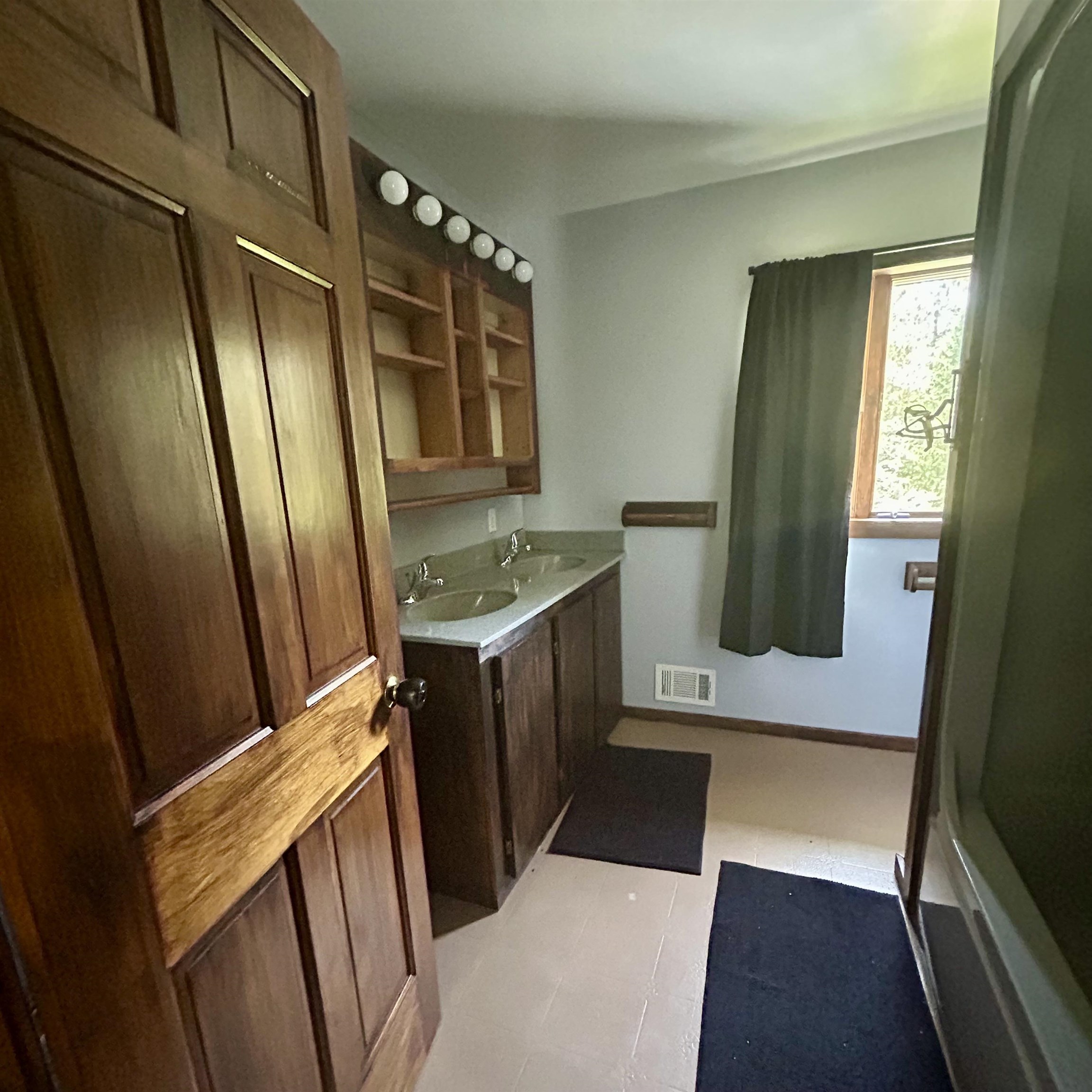 218 Stover Road Standish, MI 48658 - Photo 19 of 24
