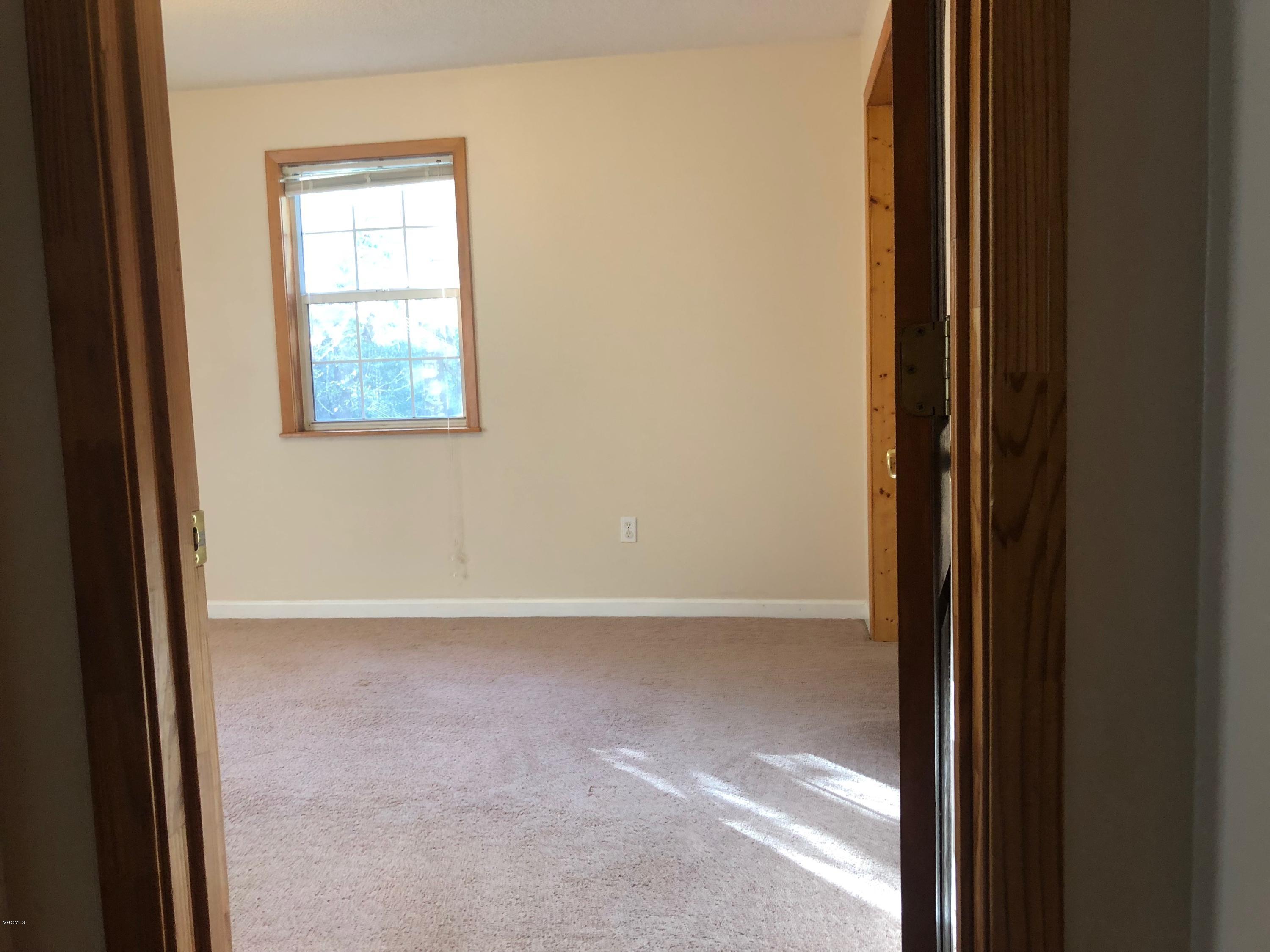 18012 Bert Dedeaux Road Saucier, MS 39574 - Photo 18 of 23 12