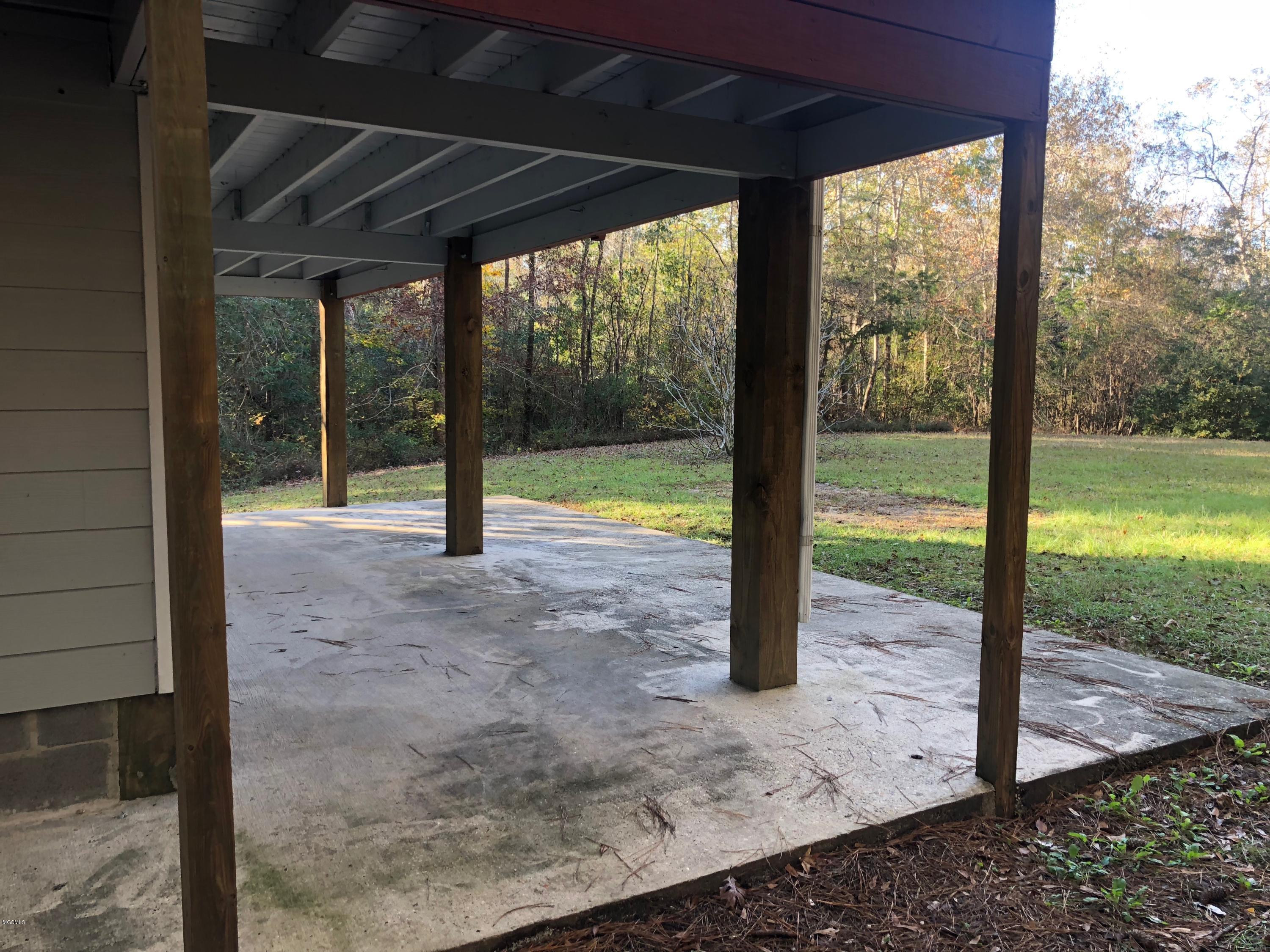 18012 Bert Dedeaux Road Saucier, MS 39574 - Photo 6 of 23 18