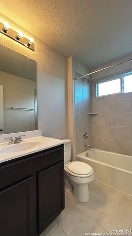 $1,595 | 6710 Orff Point, San Antonio, TX 78252