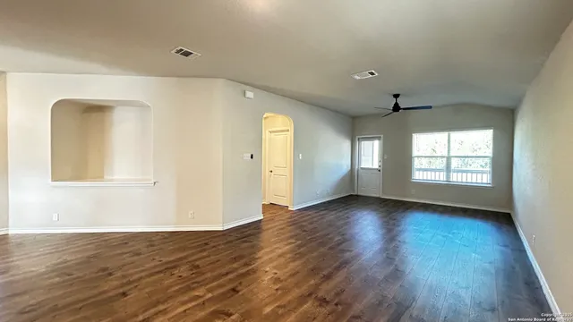 $1,595 | 6710 Orff Point, San Antonio, TX 78252