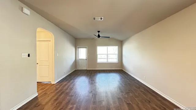 $1,595 | 6710 Orff Point, San Antonio, TX 78252