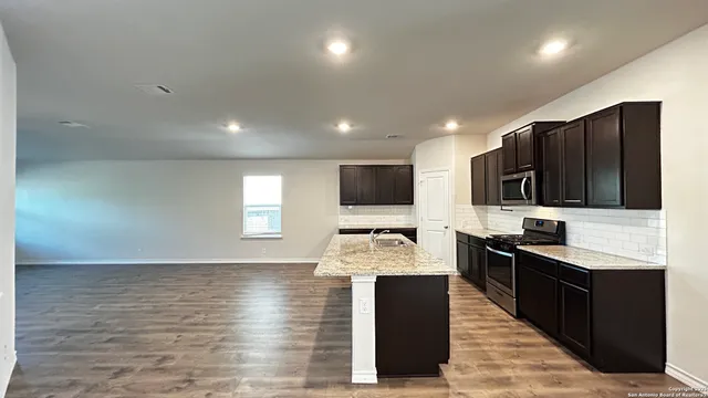 $1,595 | 6710 Orff Point, San Antonio, TX 78252