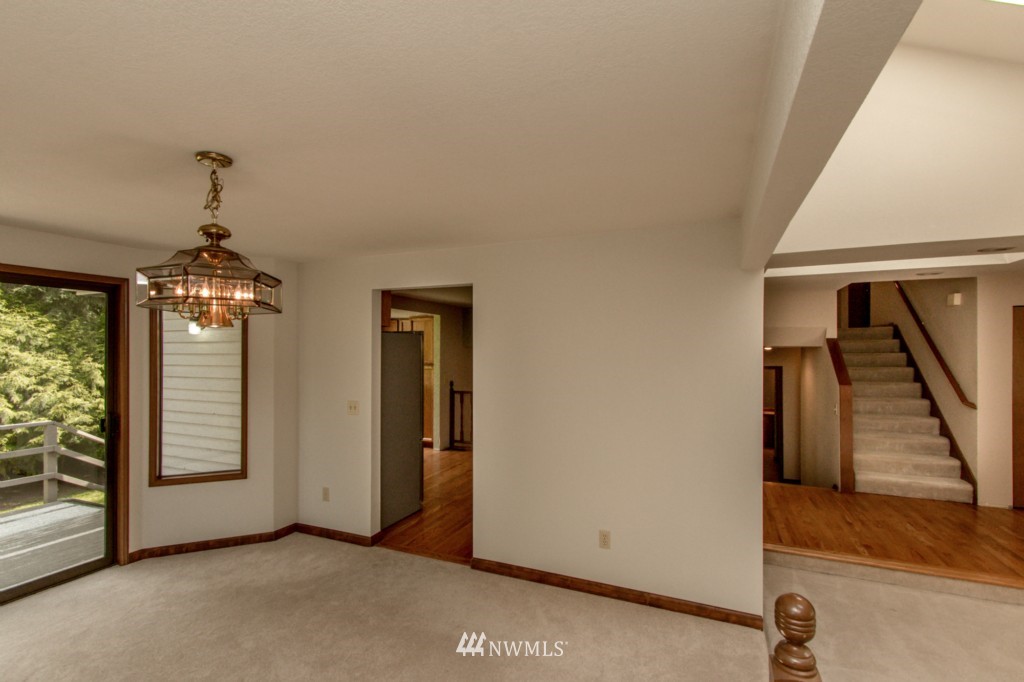 2329 243rd Place Southeast Bothell, WA 98021 - Photo 11 of 24