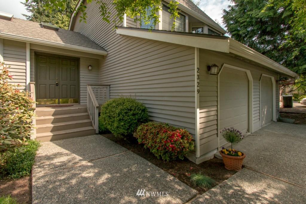 2329 243rd Place Southeast Bothell, WA 98021 - Photo 6 of 24