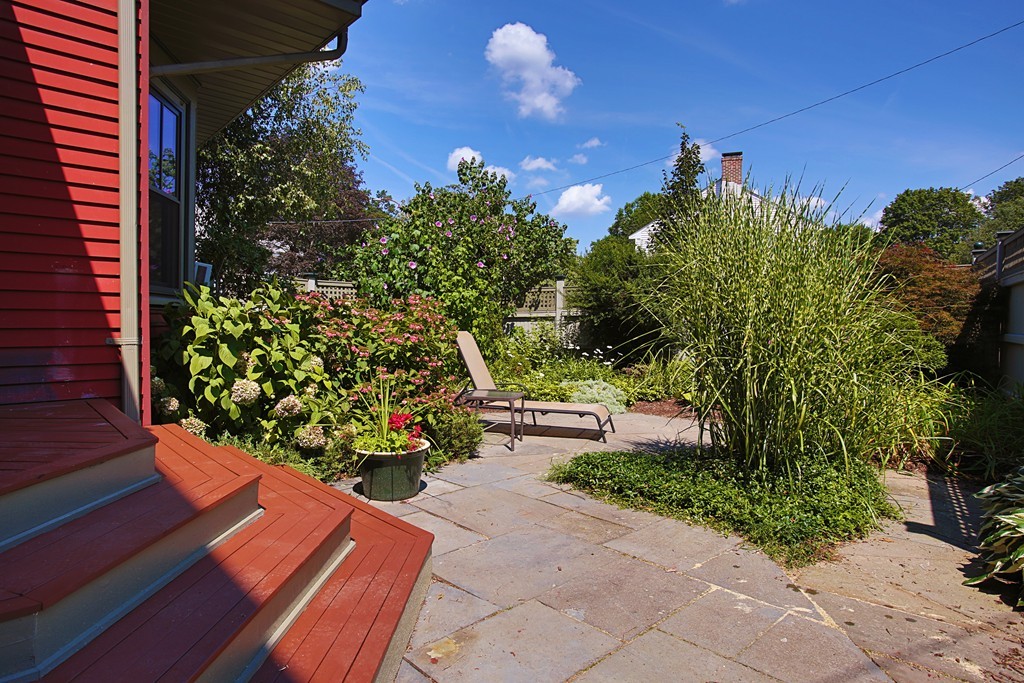 16 Rutledge Street Boston, MA 02132 - Photo 17 of 19 Gallery Image 17