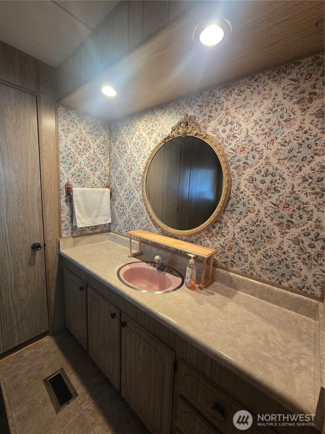 2302 R Street Southeast, Unit 80 Auburn, WA 98002 - Photo 22 of 32