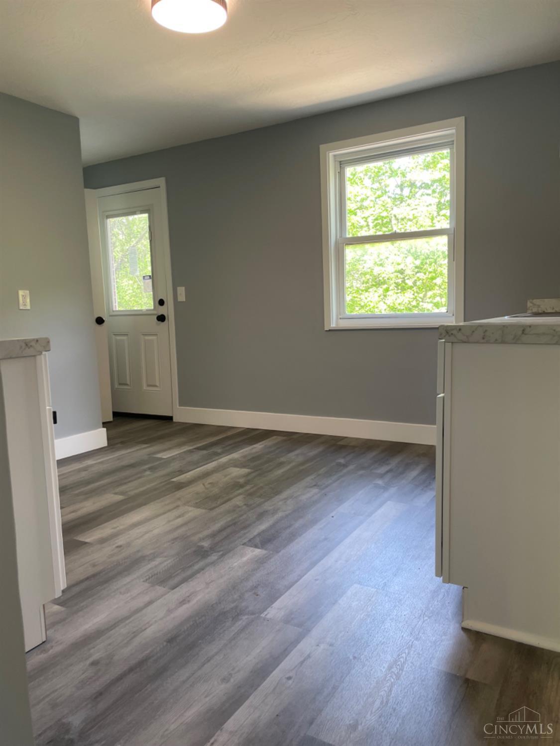4240 Fehr Road Cincinnati, OH 45238 - Photo 6 of 22 Gallery Image 6