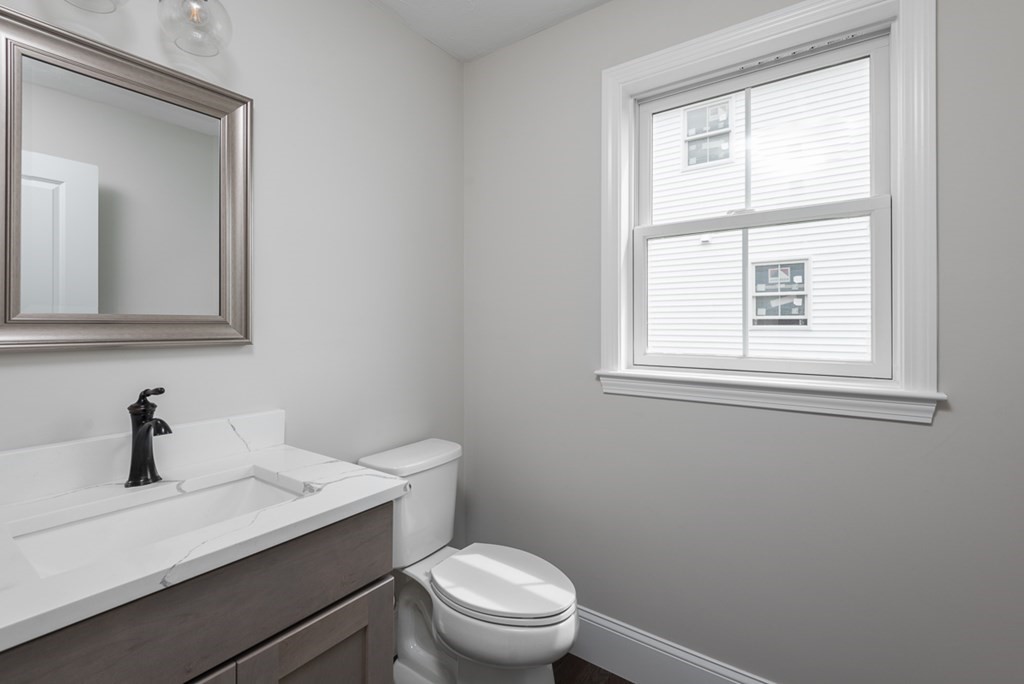 7 Thomas Mann Circle Norfolk, MA 02056 - Photo 15 of 26