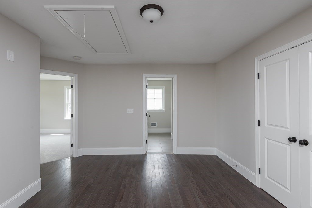 7 Thomas Mann Circle Norfolk, MA 02056 - Photo 19 of 26