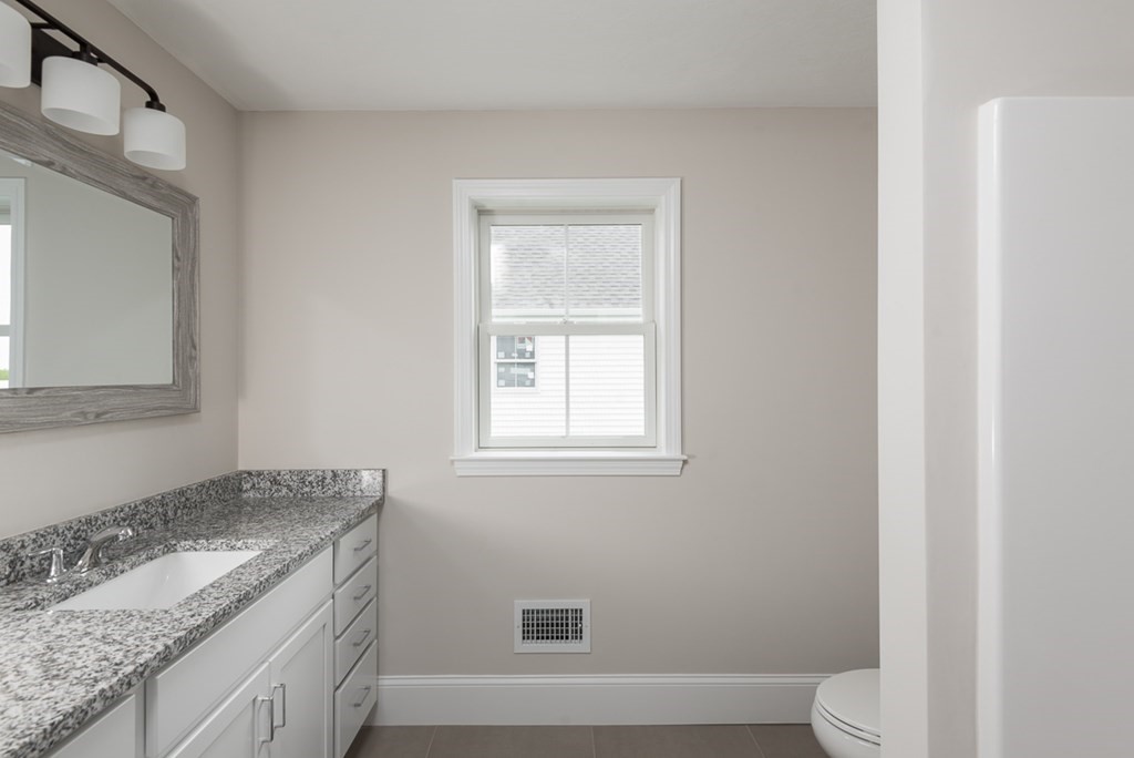 7 Thomas Mann Circle Norfolk, MA 02056 - Photo 22 of 26