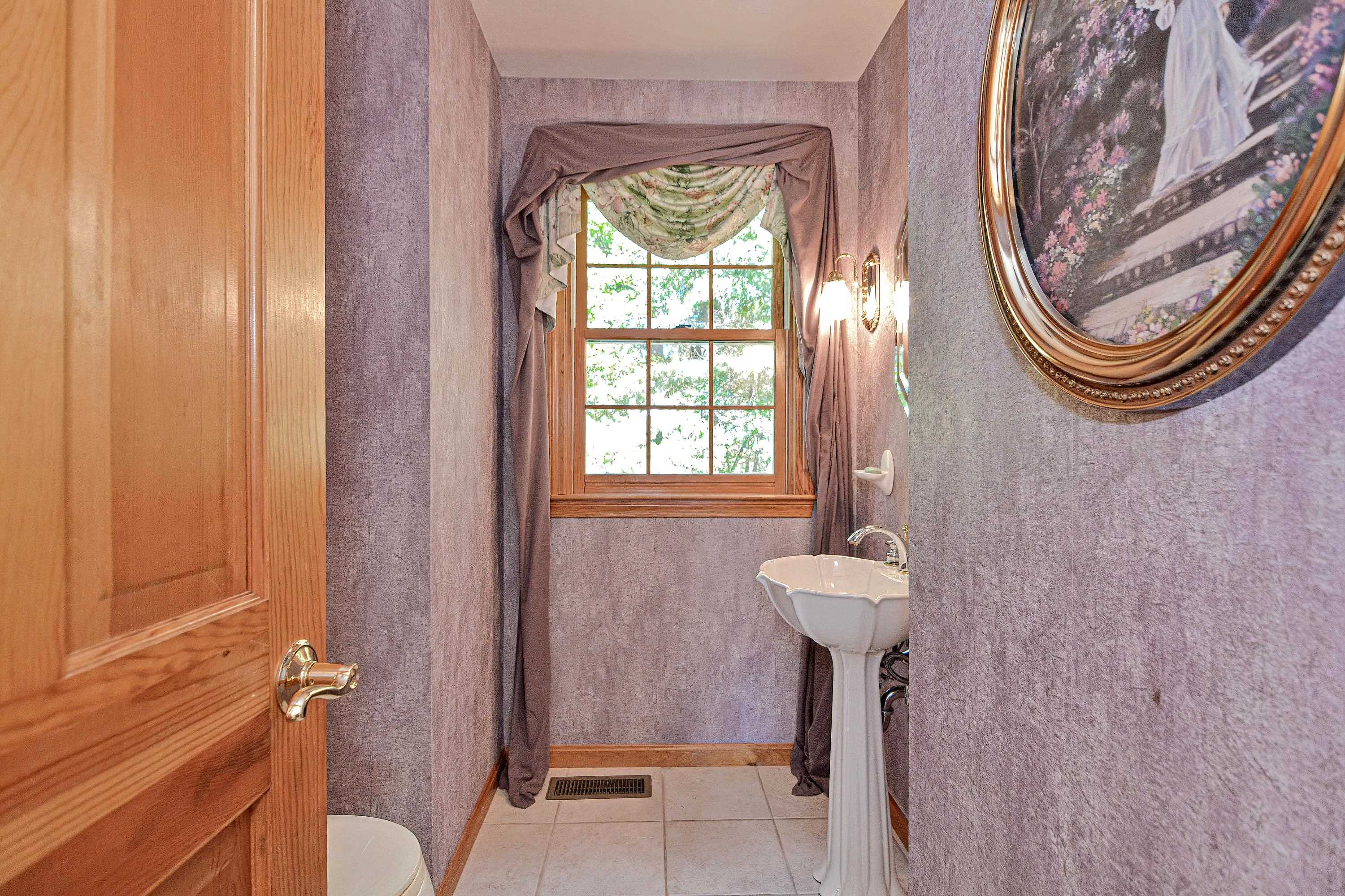 12 Quarry Road Nashua, NH 03062 - Photo 14 of 39