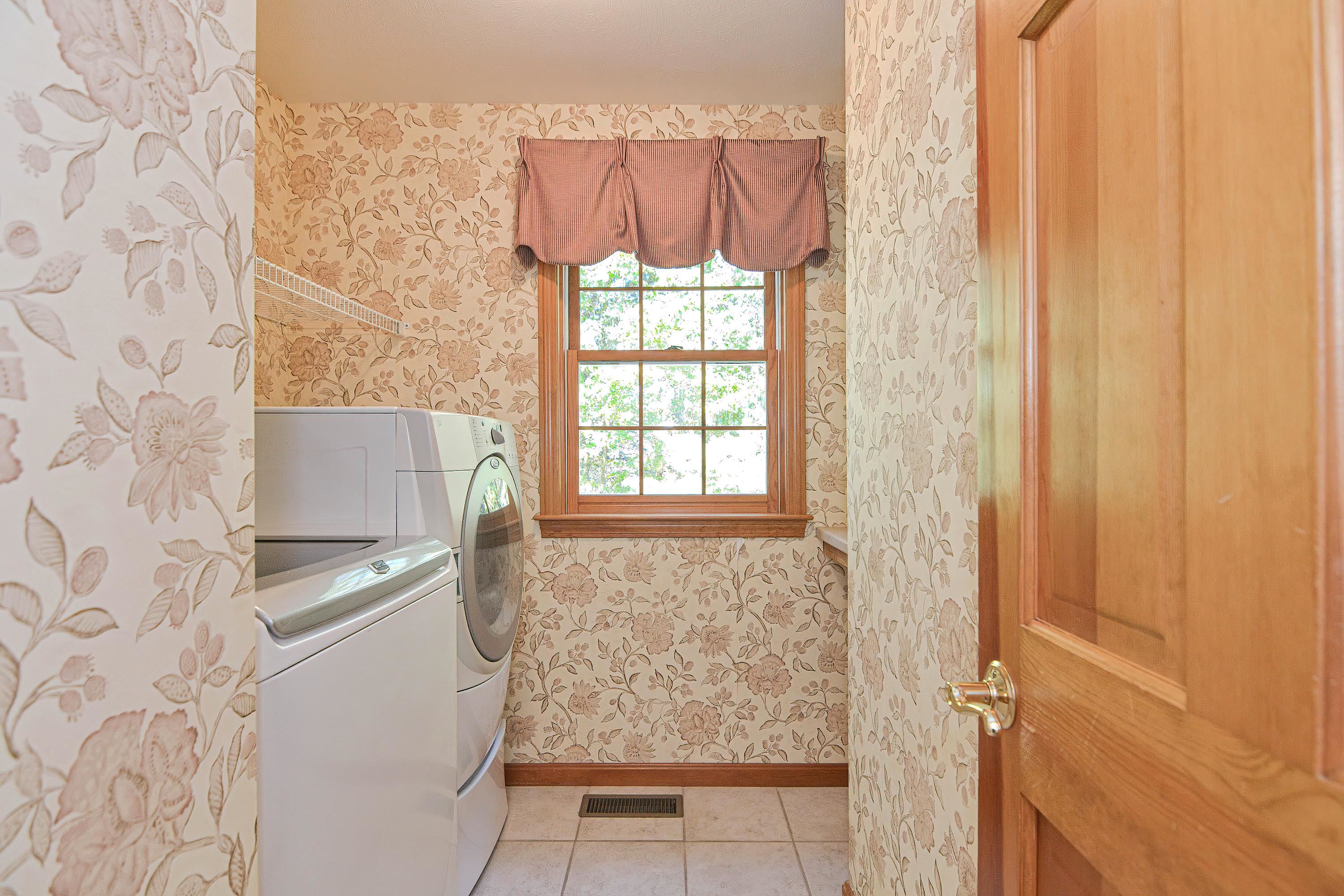 12 Quarry Road Nashua, NH 03062 - Photo 15 of 39