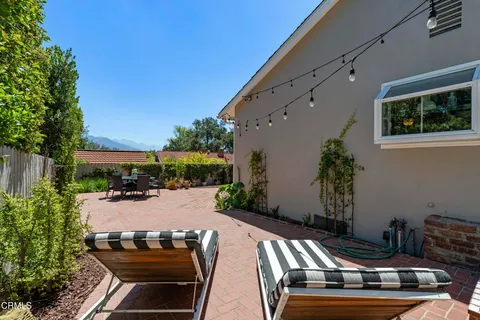 $1,899,000 | 3900 Ferntree Place, Glendale, CA 91214