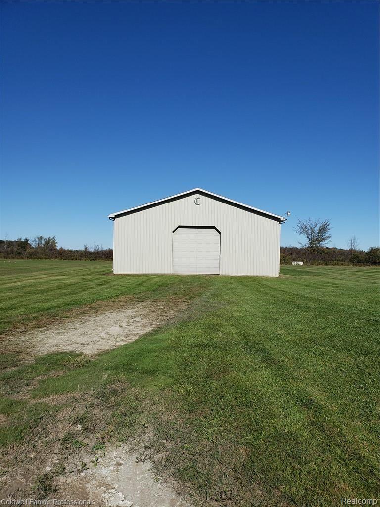 11336 Lambs Road Memphis, MI 48041 - Photo 12 of 49 40 X 80 220 14 Ft Ceiling Cement, Electric 12 Ft Door Front 9 Ft Door in Back