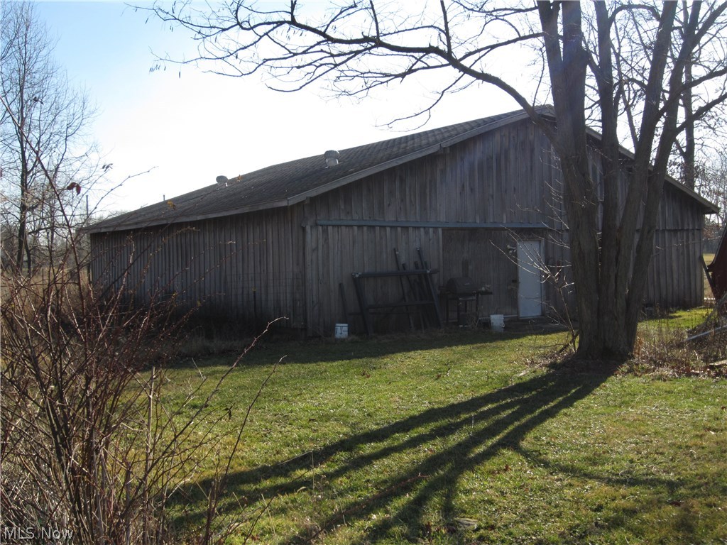 10128 Quarry Road Amherst, OH 44001 - Photo 21 of 23 Gallery Image 21