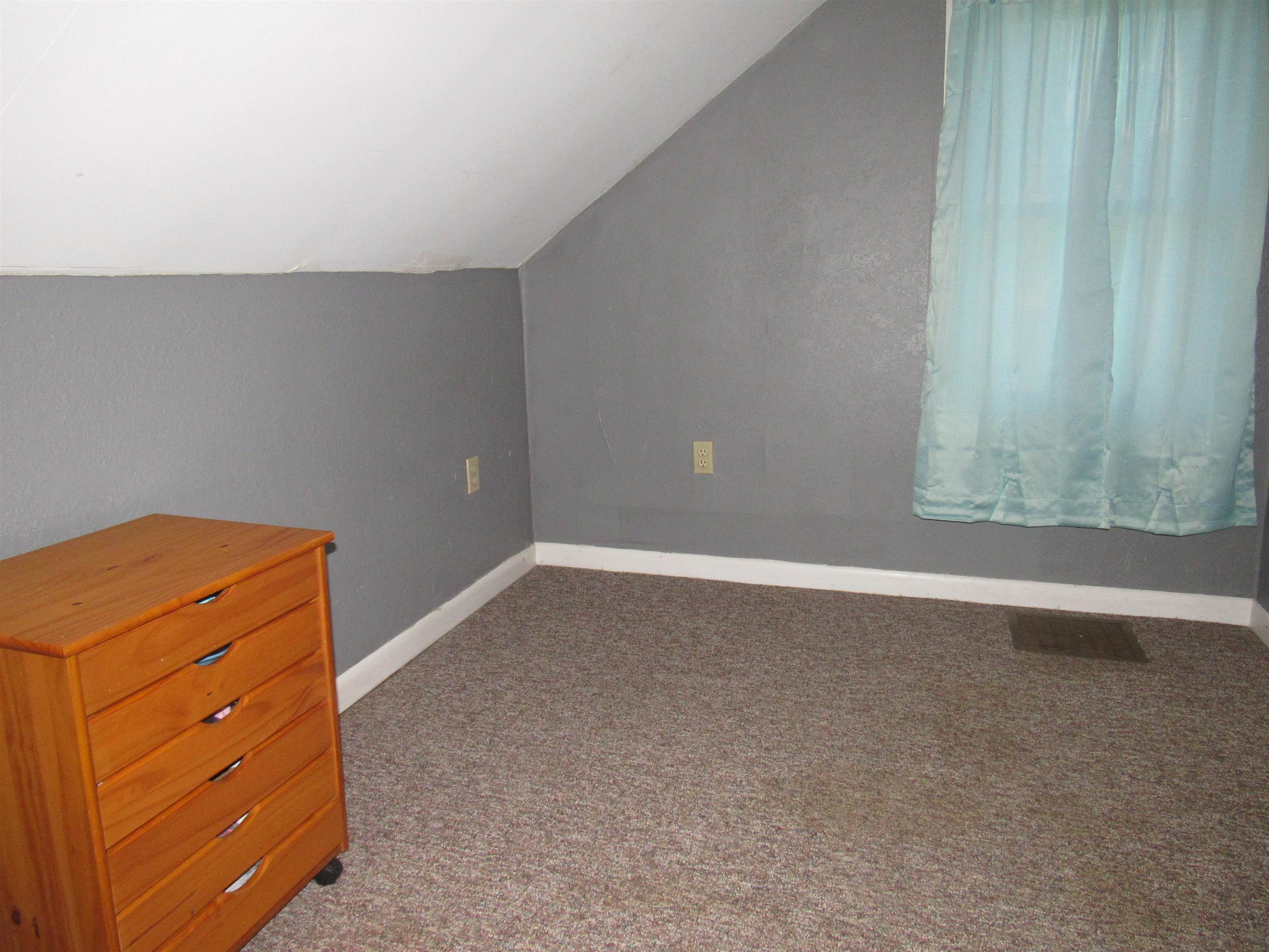 77 Maple Street Orleans, VT 05860 - Photo 23 of 27