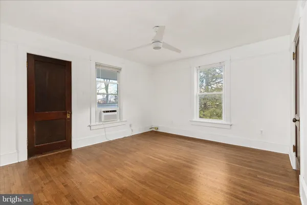 $375,000 | 130 Carpenters Avenue, Wardensville, WV 26851