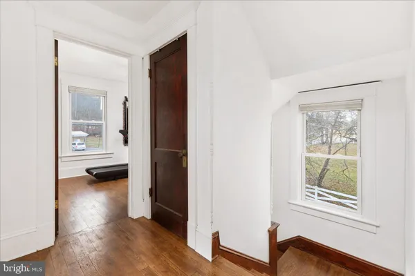 $375,000 | 130 Carpenters Avenue, Wardensville, WV 26851