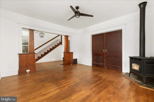 $375,000 | 130 Carpenters Avenue, Wardensville, WV 26851