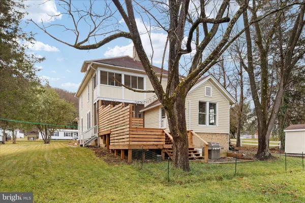 $375,000 | 130 Carpenters Avenue, Wardensville, WV 26851