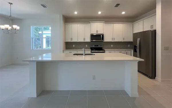 $384,999 | 2071 Town Pasture Drive, Eustis, FL 32726
