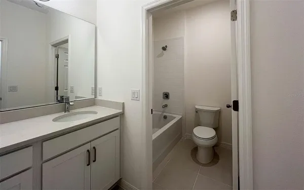 $384,999 | 2071 Town Pasture Drive, Eustis, FL 32726