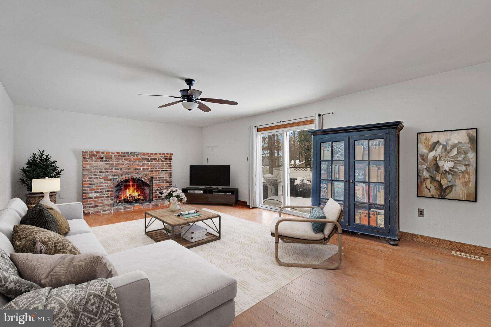 9 Whipple Way Sewell, NJ 08080 - Photo 15 of 37