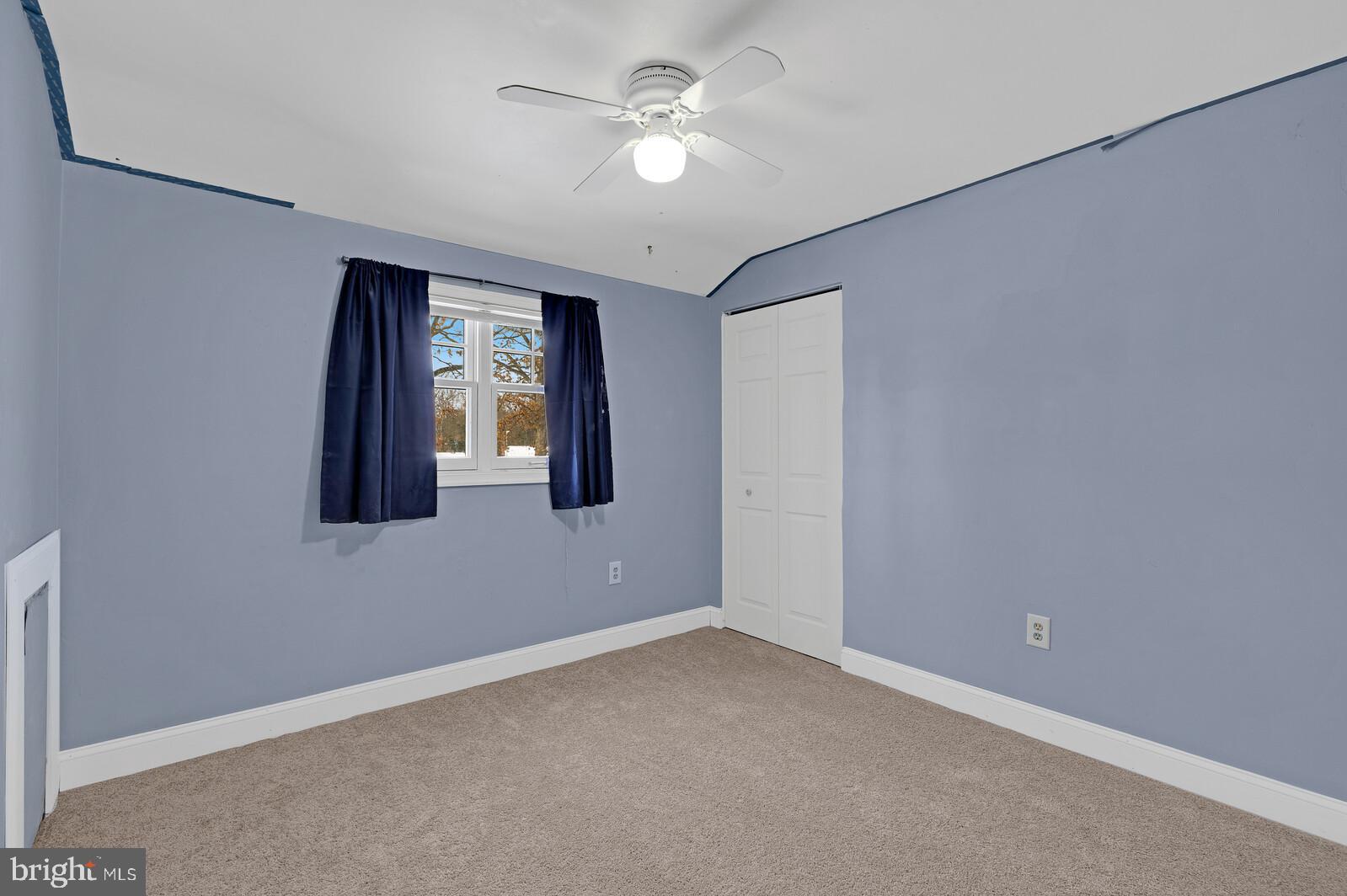 9 Whipple Way Sewell, NJ 08080 - Photo 25 of 37