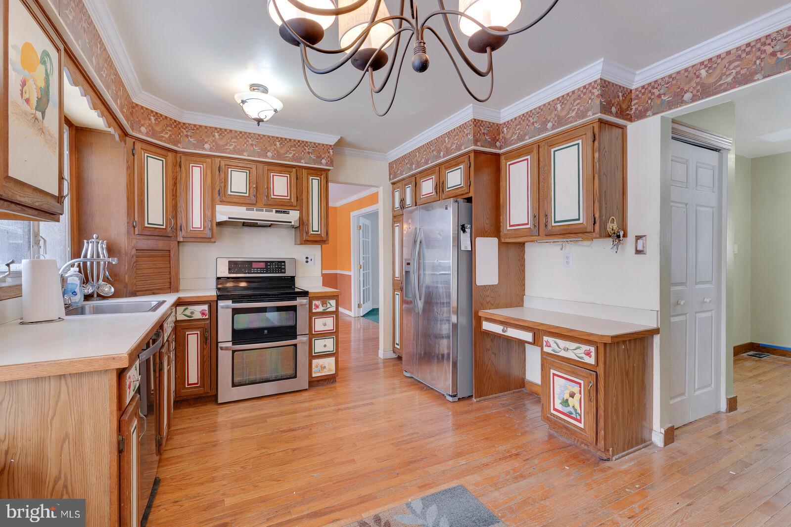 9 Whipple Way Sewell, NJ 08080 - Photo 10 of 37