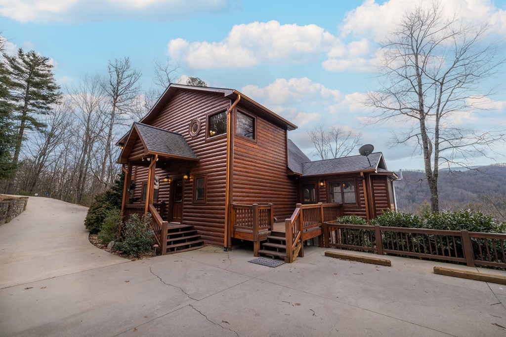 101 Falling Rock Road Blue Ridge, GA 30513 - Photo 13 of 64