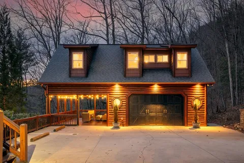 $1,095,000 | 101 Falling Rock Road, Blue Ridge, GA 30513