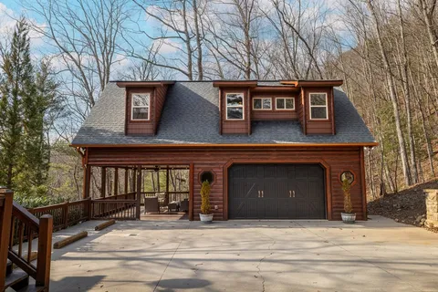 $1,095,000 | 101 Falling Rock Road, Blue Ridge, GA 30513