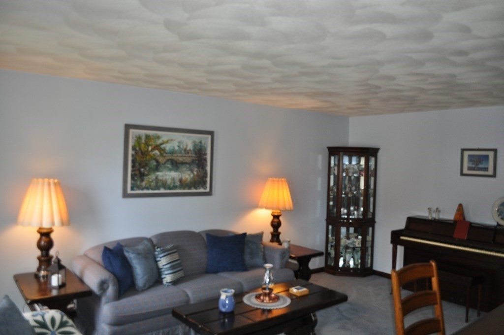 7 Lafayette Road Billerica, MA 01821 - Photo 9 of 14