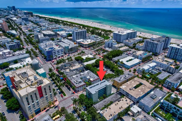 $3,400 | 363 Washington Avenue, Unit 32, Miami Beach, FL 33139