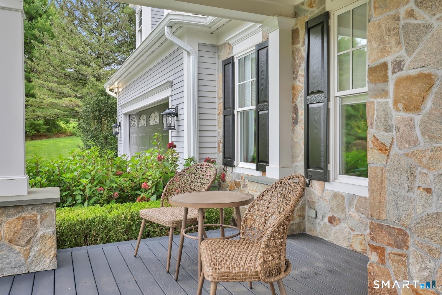 1 Ridgebury Road Simsbury, CT 06001 - Photo 4 of 40 Gallery Image 4