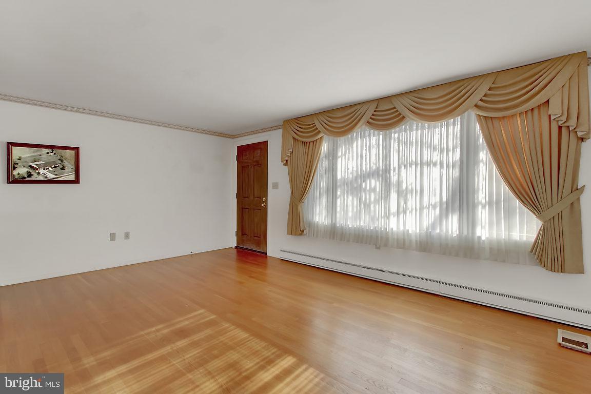 8148 Orchard Road Thomasville, PA 17364 - Photo 13 of 26 Gallery Image 13